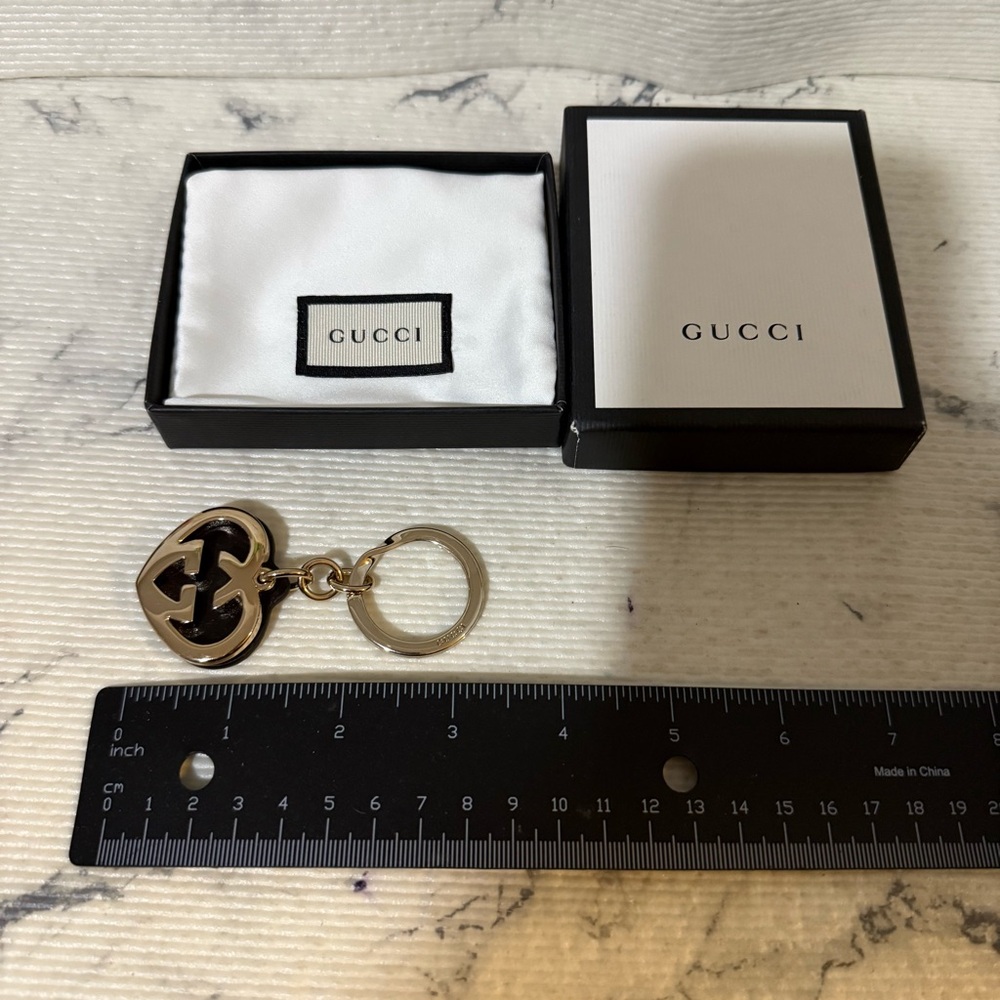 Gucci Interlocking Heart Keychain Key Ring (Like … - image 5